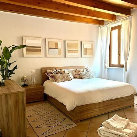 Appartamento Santa Maria Desenzano del Garda Eksteriør billede